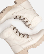 Botín plano BERNA-001 beige_23791.jpg