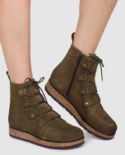 Botín plano Brujas 001 verde_20200.jpg