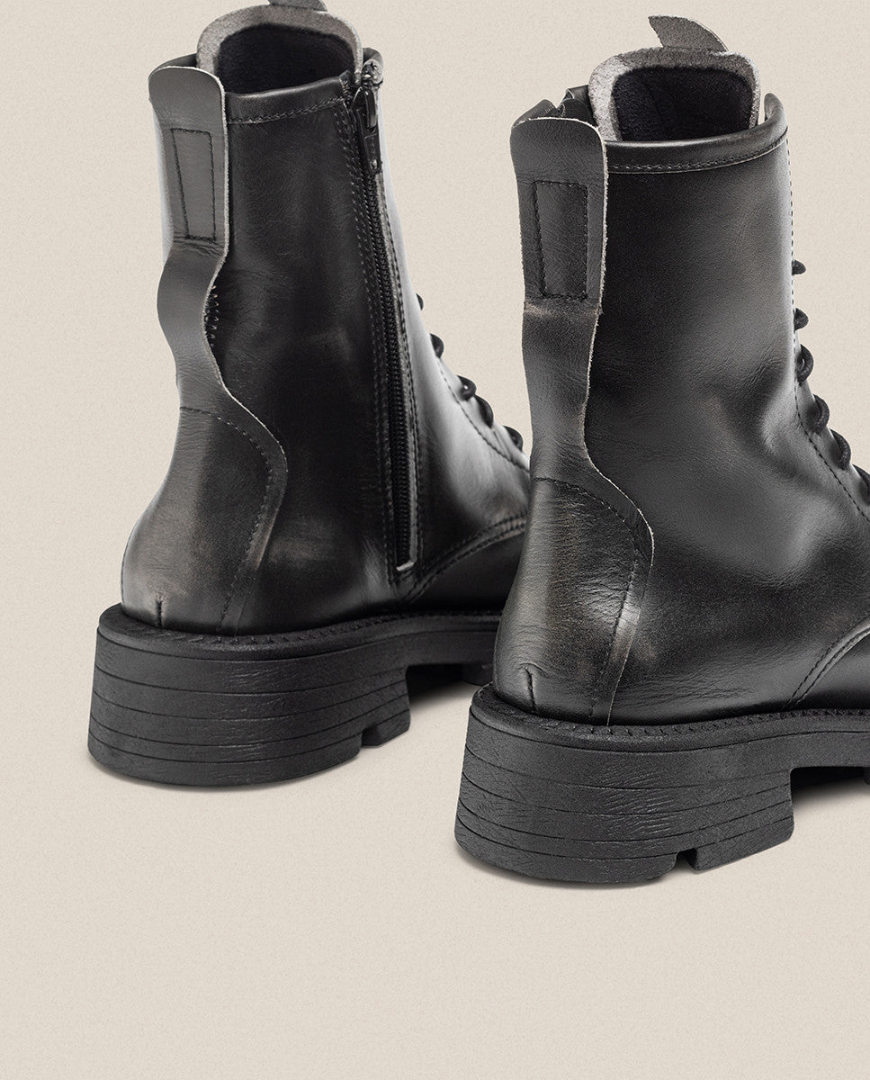 Botín plano ELZE-003 gris_35158.jpg