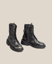 Botín plano ELZE-003 gris_35159.jpg