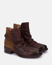 Botín plano MONS-002 MARRON_31332.jpg