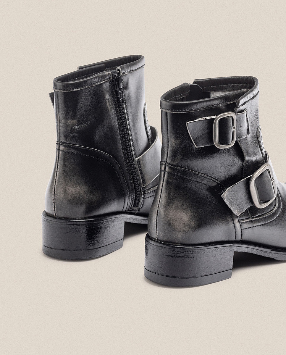 Botín plano MONS-006 gris_36276.jpg