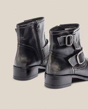 Botín plano MONS-006 gris_36276.jpg