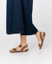 Flache Sandale MANACOR-001 braun