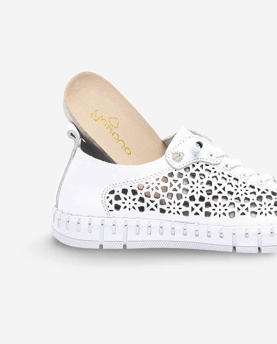 Flacher Schuh FLOW-002 weiß