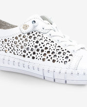 Flacher Schuh FLOW-002 weiß