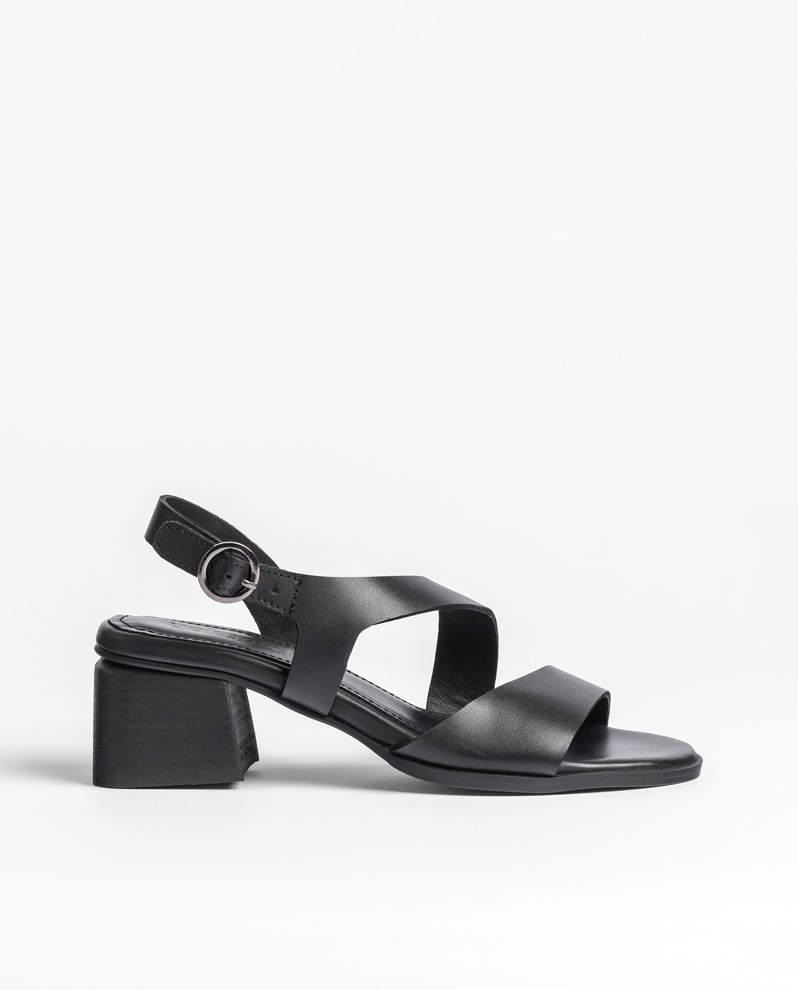 GOLI 252 black heeled sandal