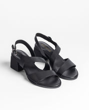 GOLI 252 black heeled sandal