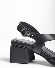 GOLI 252 black heeled sandal