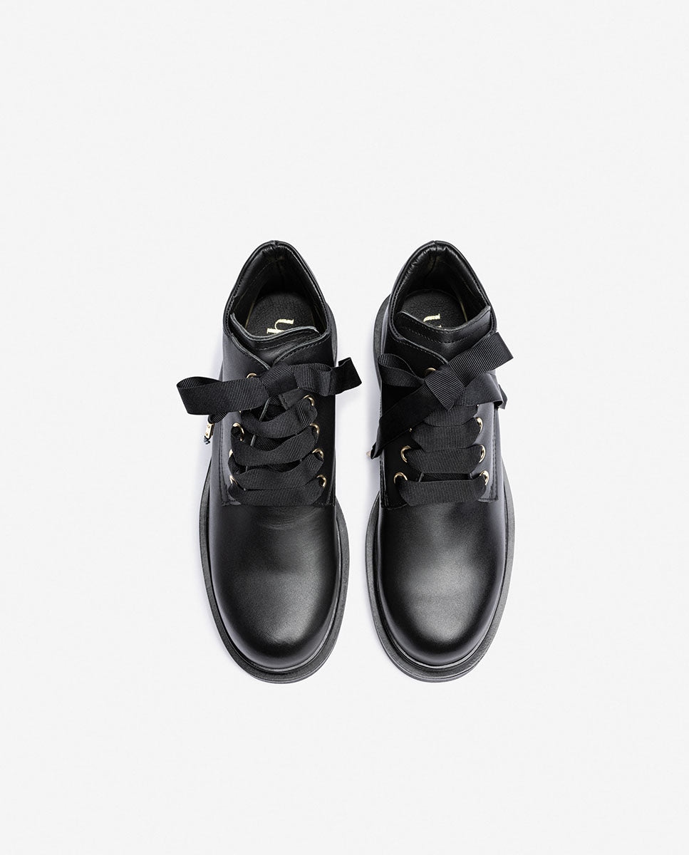 Botín plano LEI-006 negro