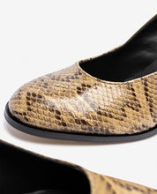 Scarpa con tacco LOIR-004 beige