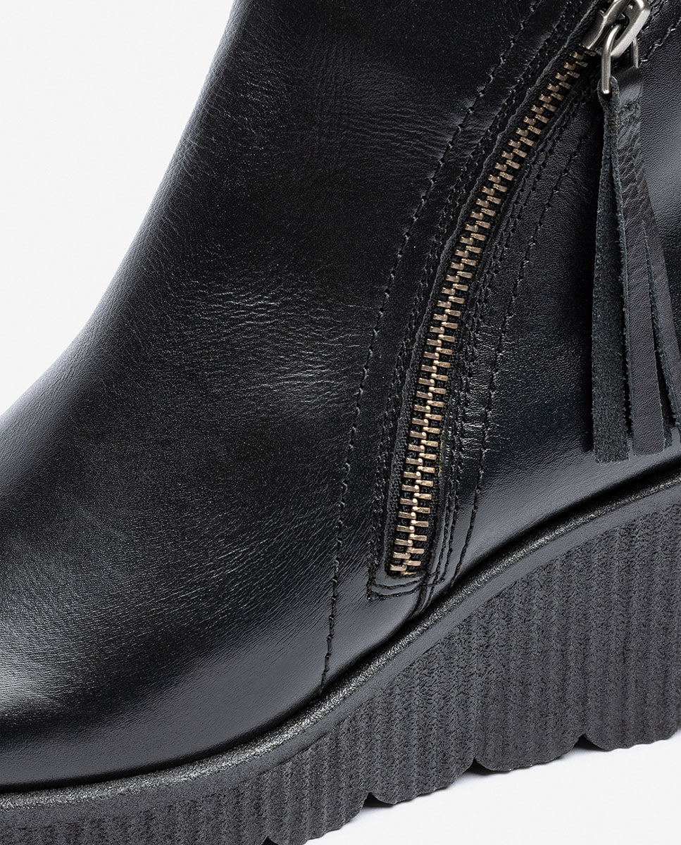 Stivaletto con zeppa MADONA-007 nero