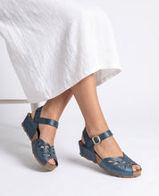 Sandalo con zeppa MONACO-003 azzurro