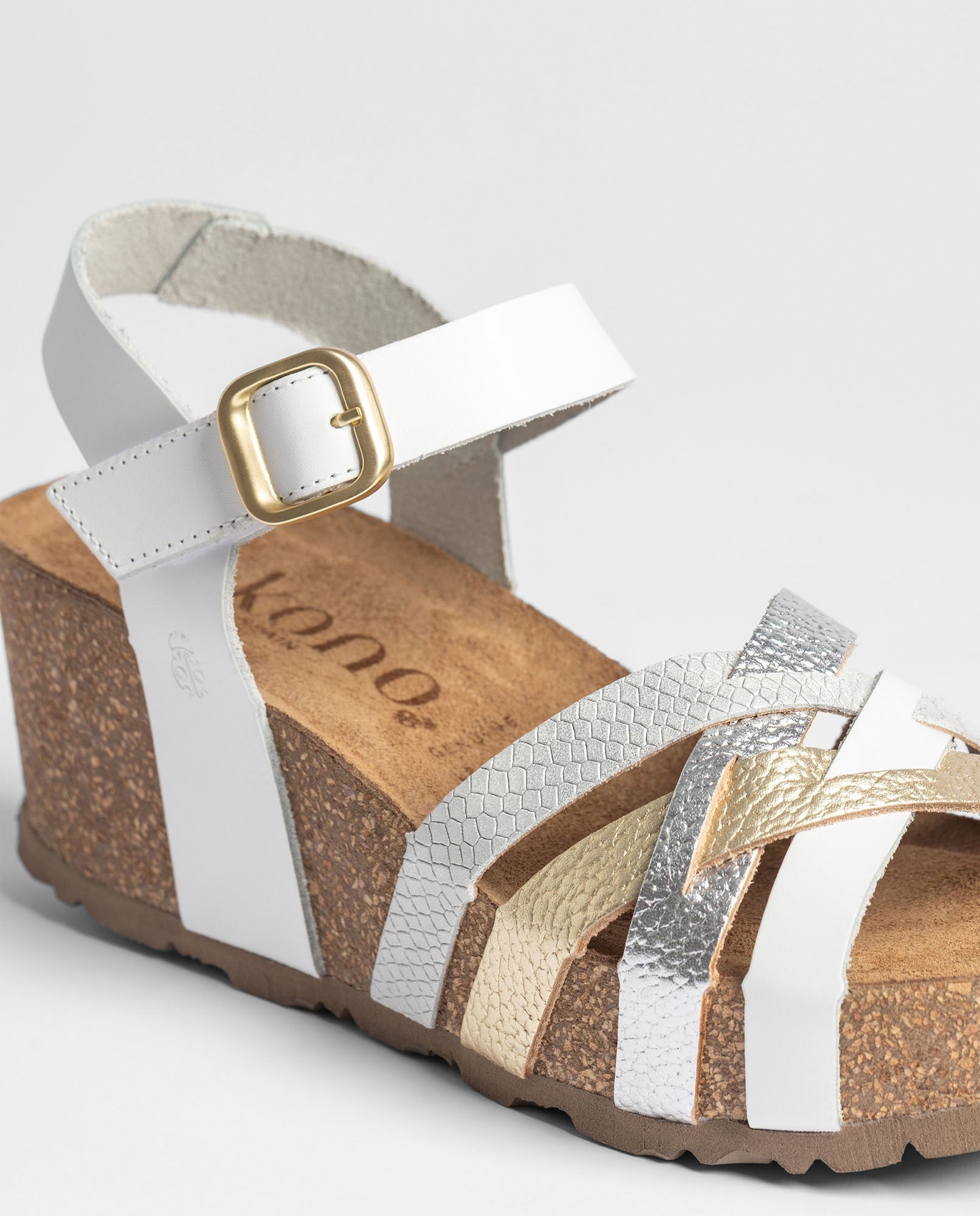 Sandalia cuña BARI-264 dorado_39211.jpg