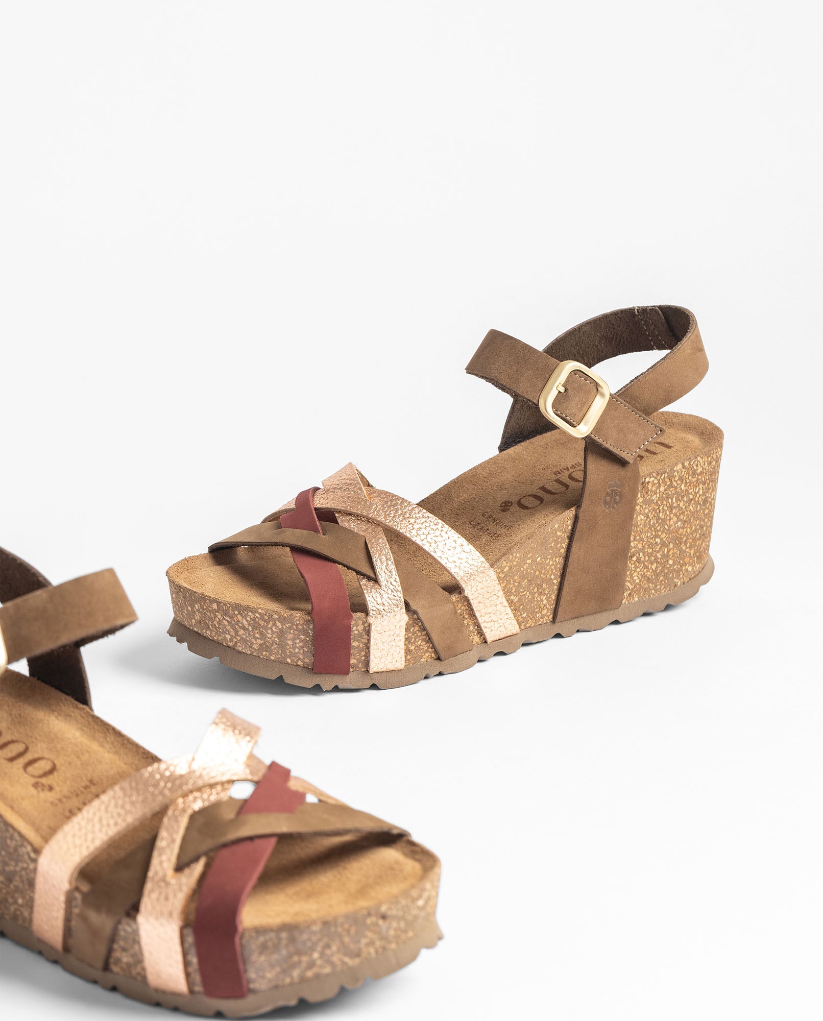 Sandalia cuña BARI-264 multicolor_39459.jpg