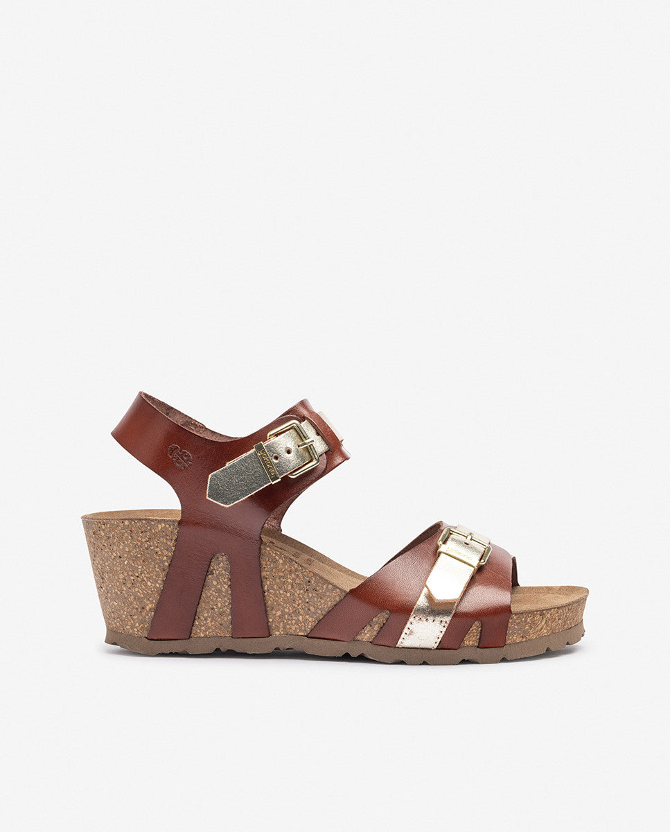 CADIZ 254 MARRON · Sandalia de cuña – Yokono