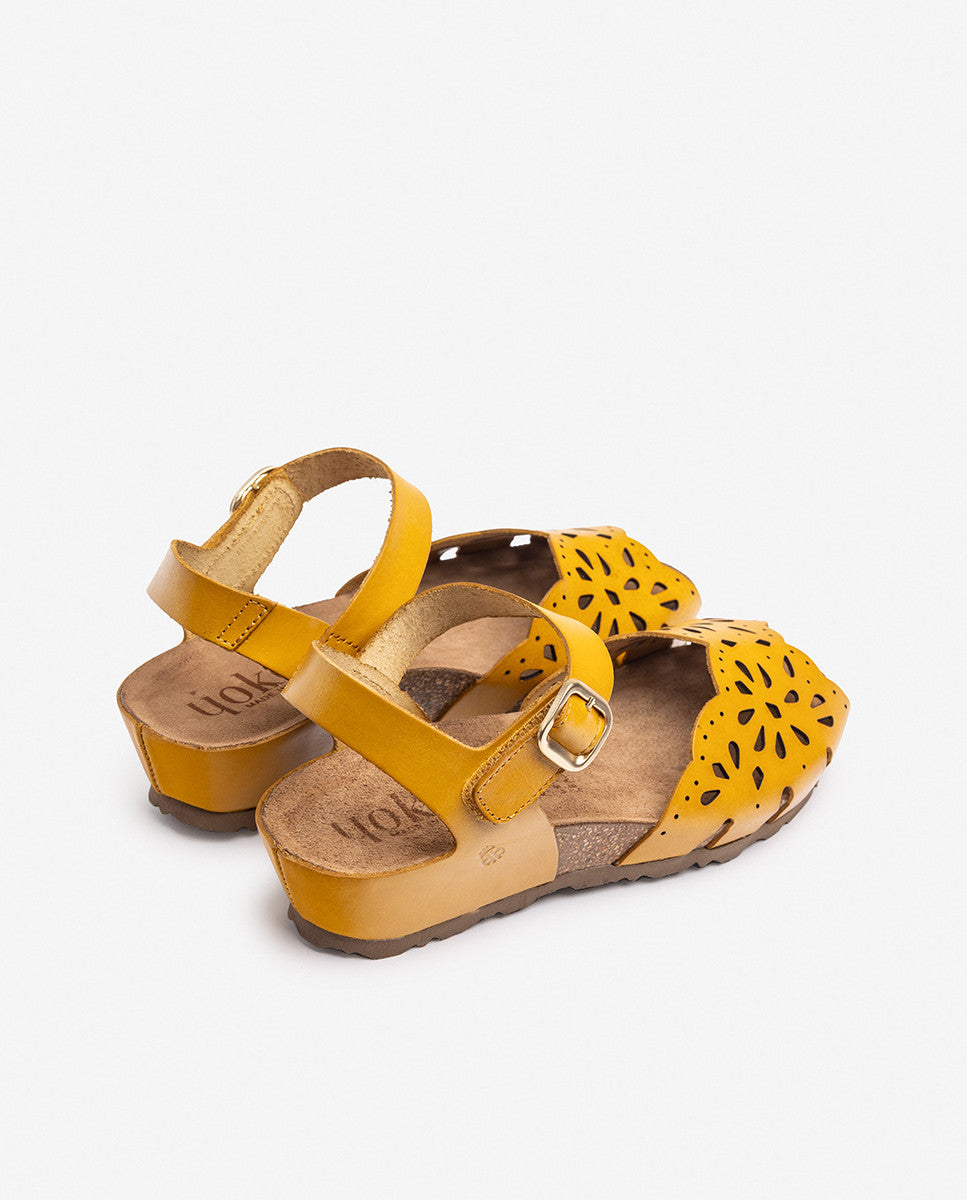 Sandalia de cuña MONACO-247 amarillo_37187.jpg