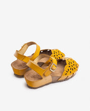 Sandalia de cuña MONACO-247 amarillo_37187.jpg