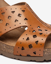 Sandalia de cuña MONACO-252 marrón_36572.jpg