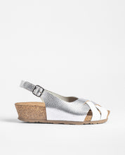 Sandalia de cuña MONACO-262 plateado_41773.jpg