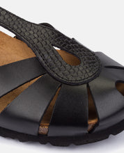 Sandalia de cuña Monaco 187 negro_29500.jpg