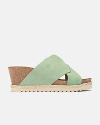 Broken wedge sandal 032