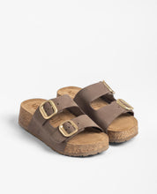 Sandalia de plataforma WIWI-003 marrón_41796.jpg