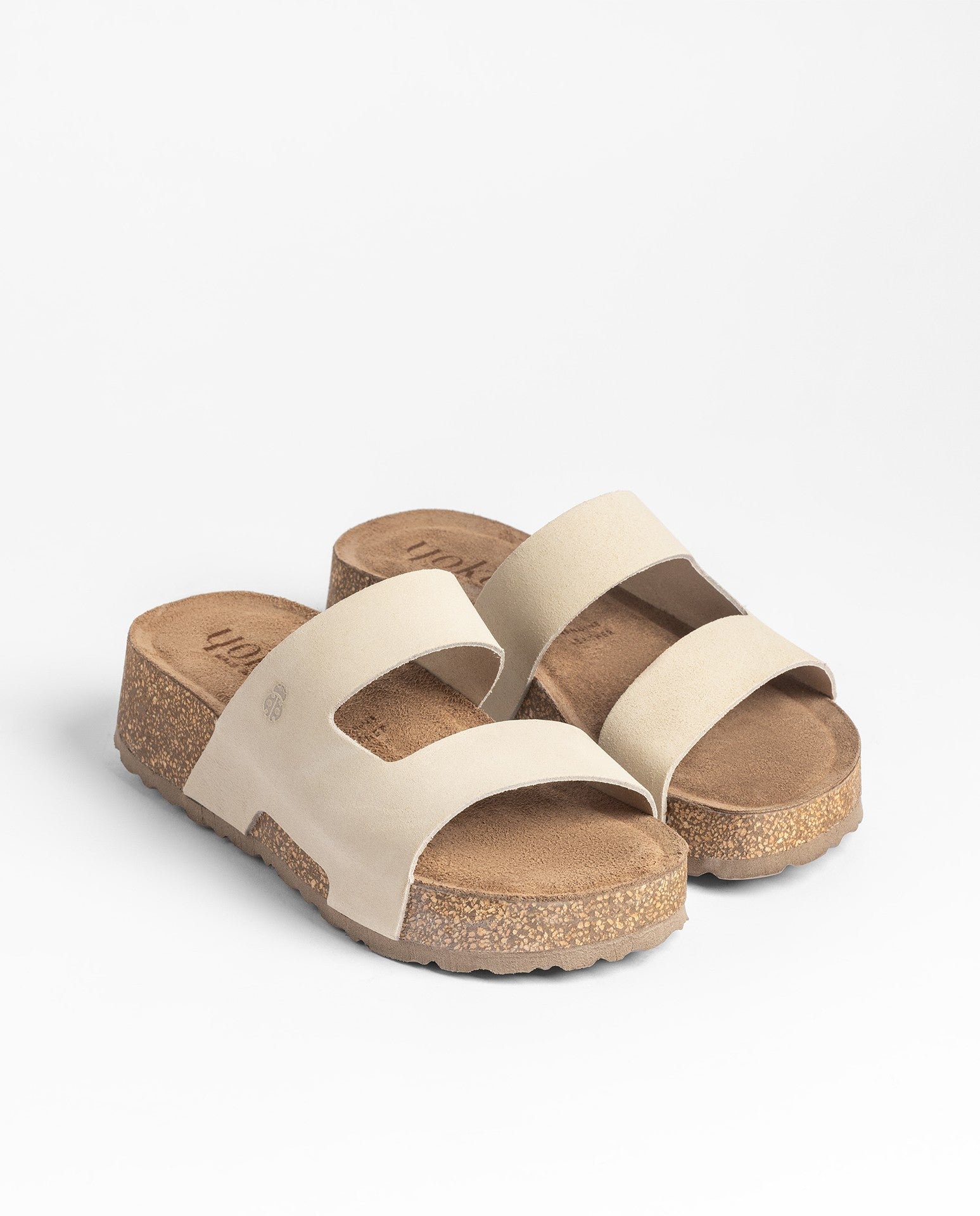 Sandalia de plataforma WIWI-260 beige_41783.jpg