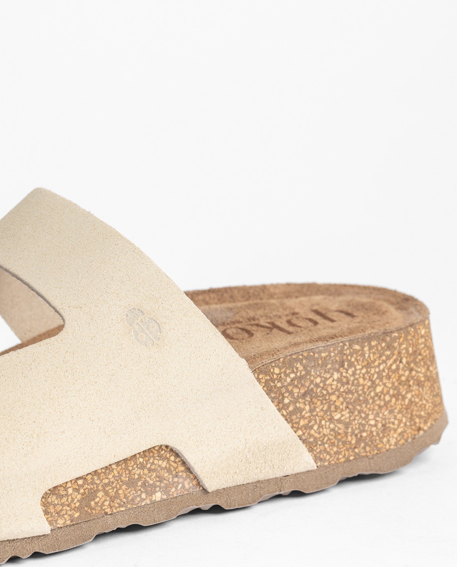 Sandalia de plataforma WIWI-260 beige_41785.jpg