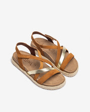 Sandalia plana ARENA-002 plateado_36575.jpg