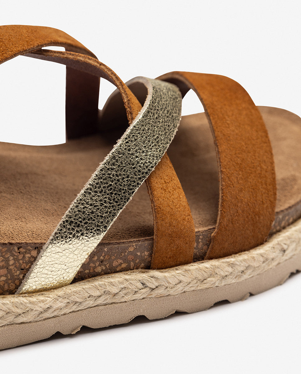 Sandalia plana ARENA-002 plateado_36577.jpg