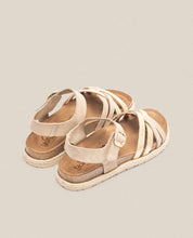 Sandalia plana Arena 001 beige_33522.jpg