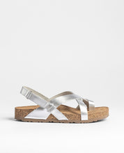 Sandalia plana JERBA-718 plata_40313.jpg