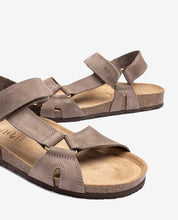 Sandalia plana MACAM-005 marrón_37727.jpg