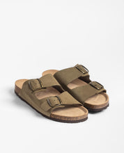 Sandalia plana MACAM-150 verde_41810.jpg