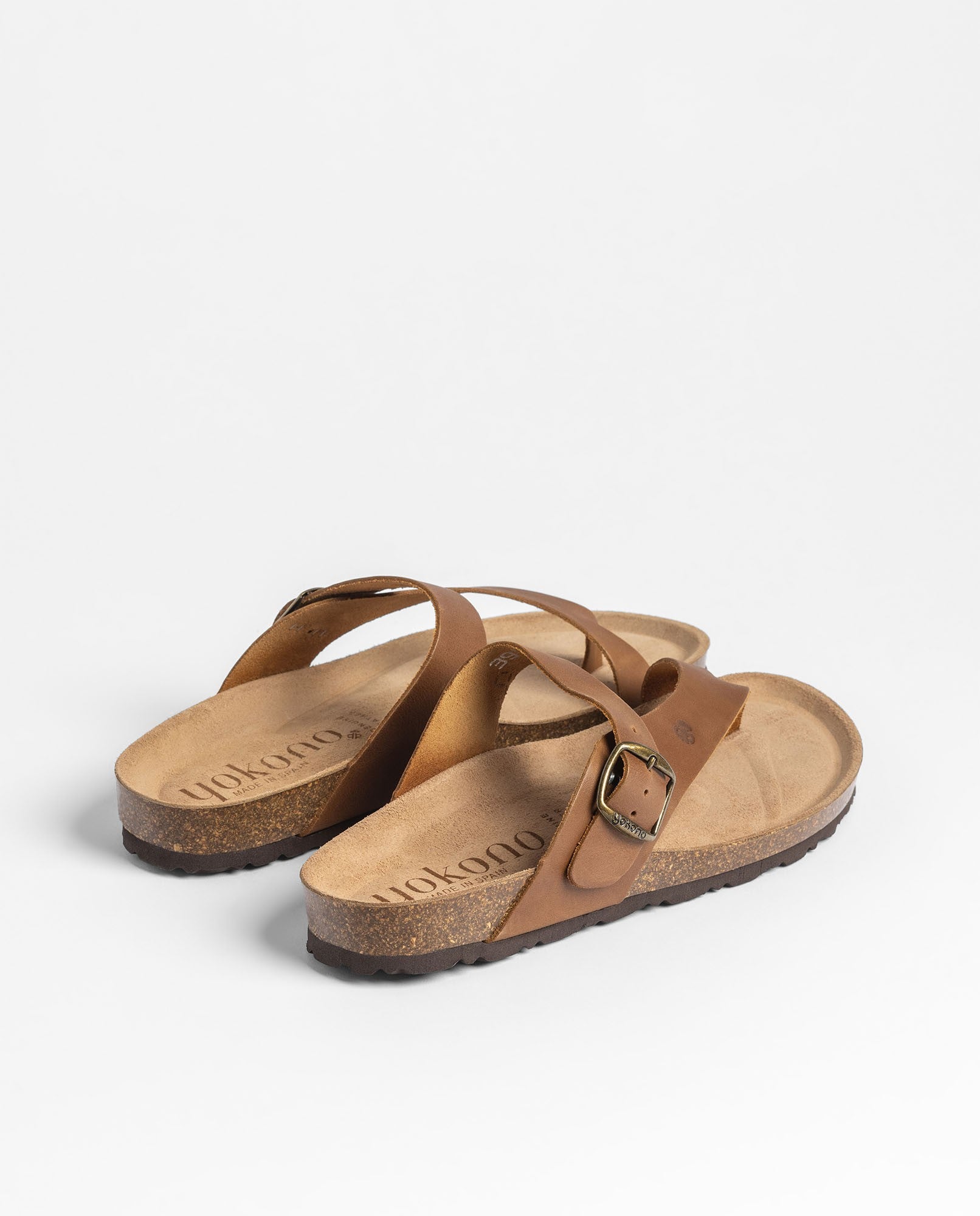 Sandalia plana MACAM-203 marrón_39032.jpg