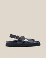 Sandalia plana Man 002 negro_32944.jpg