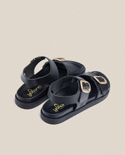 Sandalia plana Morena 002 negro_33394.jpg