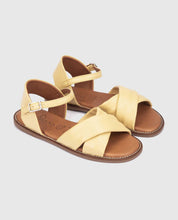 Sandalia plana Vera 003 amarillo_22667.jpg