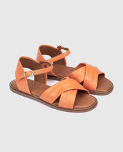 Sandalia plana Vera 003 naranja_22675.jpg