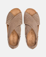 Sandalia plana Villa 179 marrón_29215.jpg