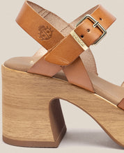 Sandalia tacón Bonai 002 marrón_32889.jpg