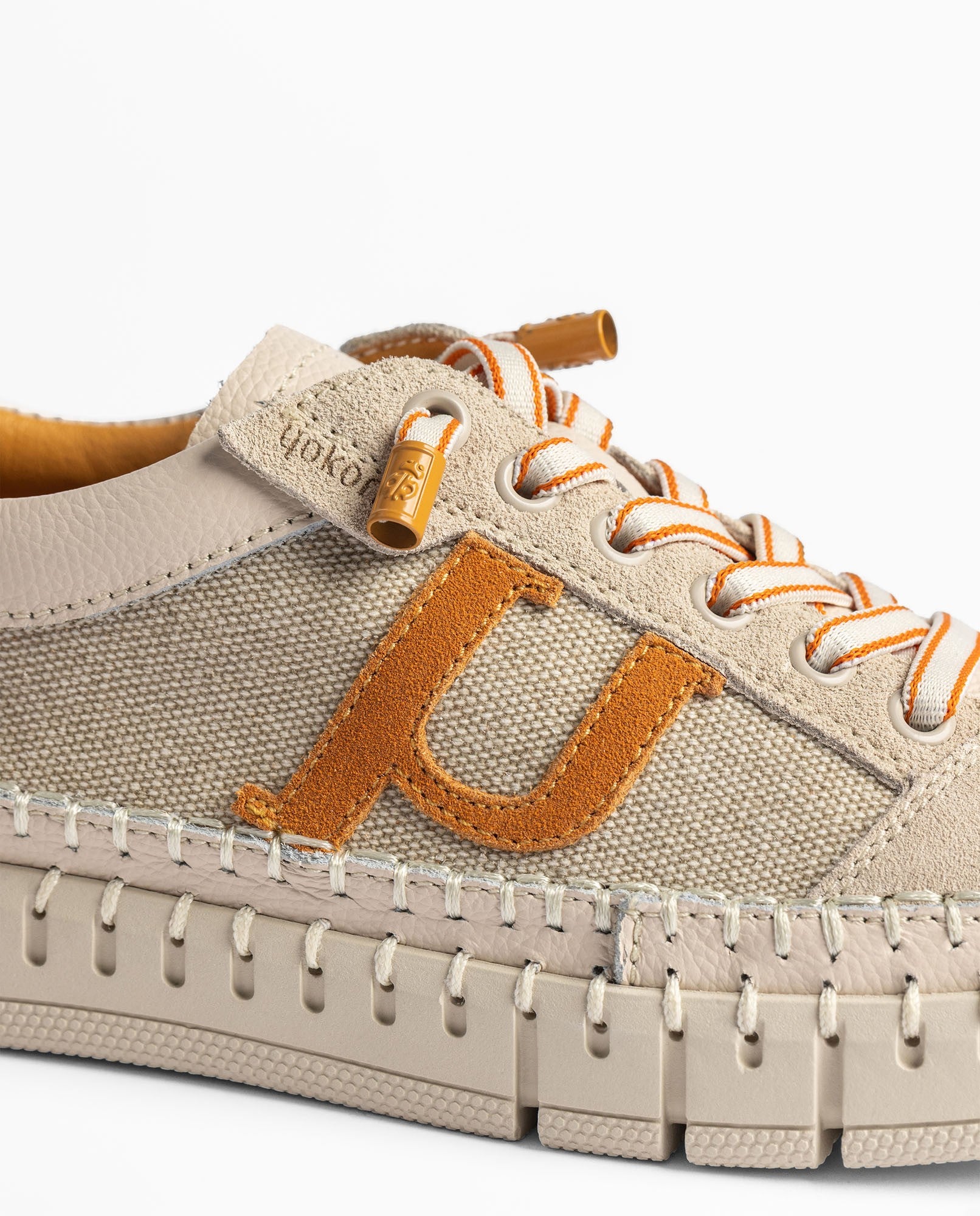 Sneaker FLOW-101 naranja_38500.jpg