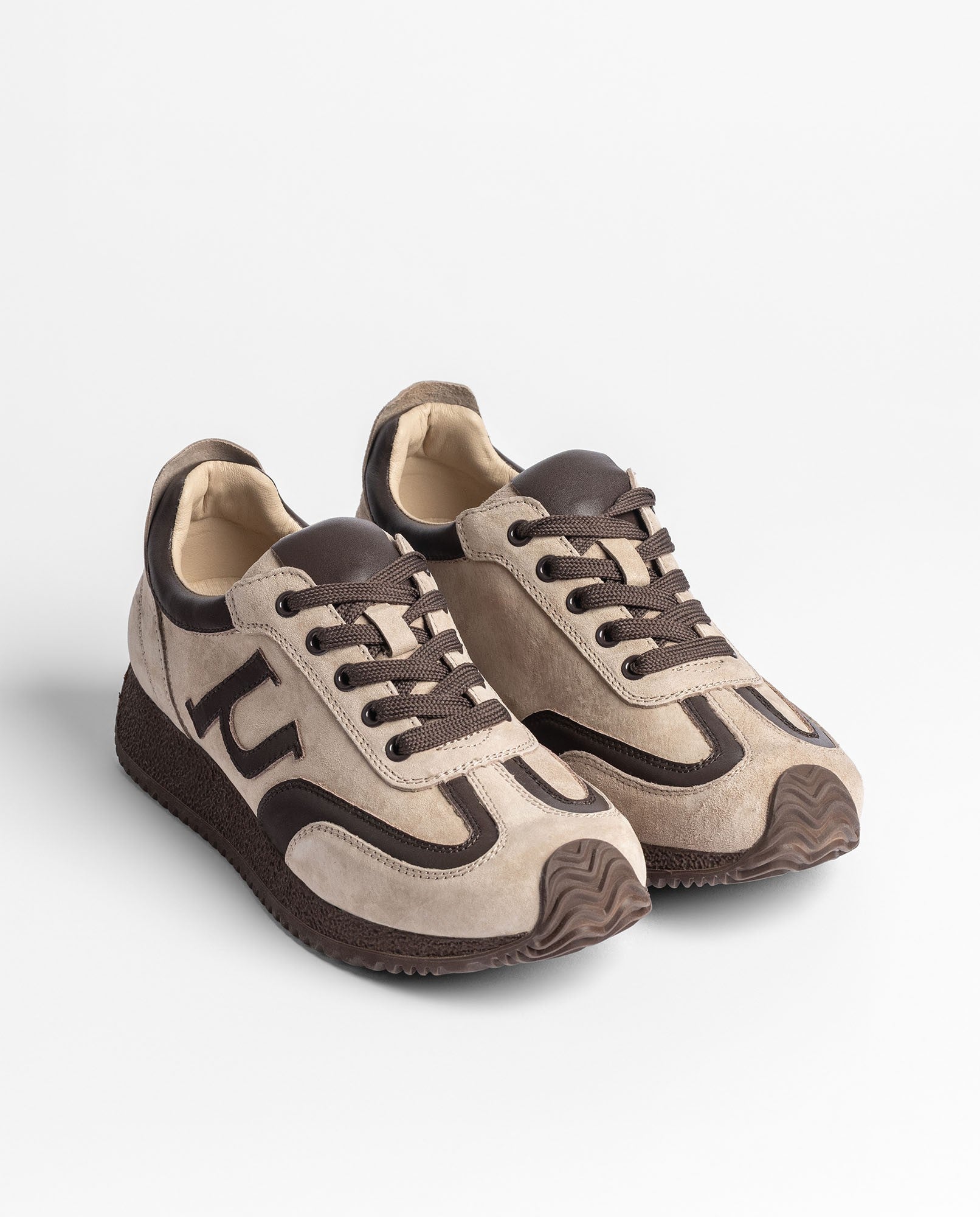 Sneaker GUAM-002 marrón oscuro_38528.jpg