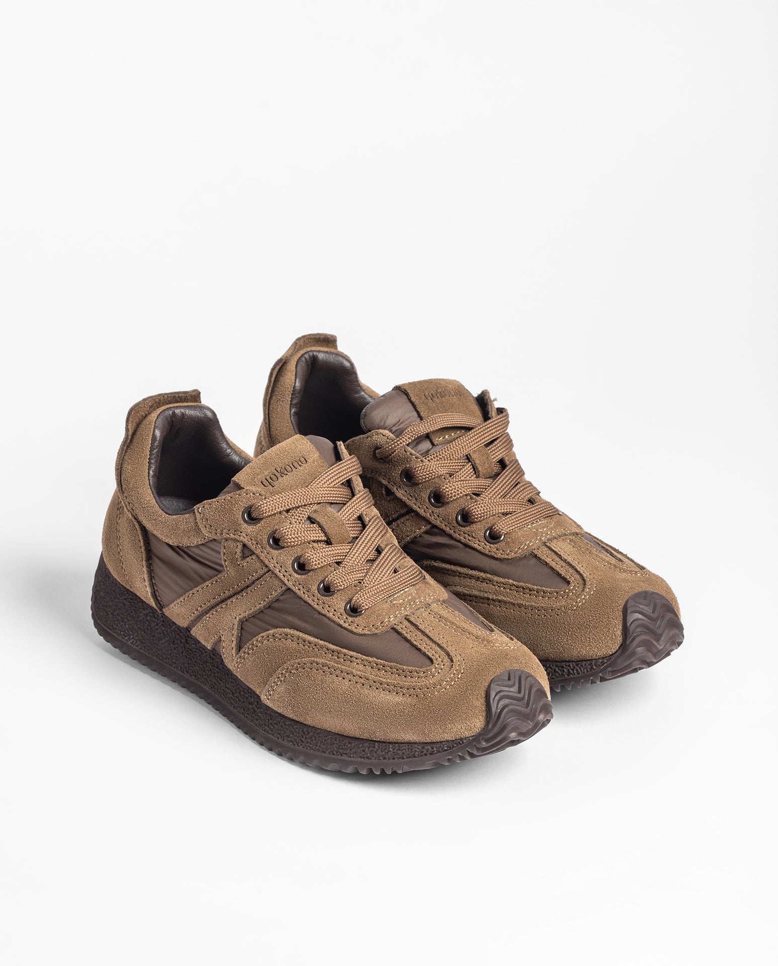 Sneaker GUAM-260 marrón_42067.jpg