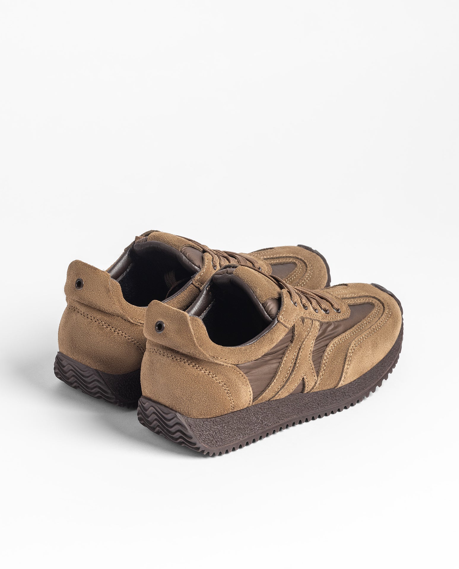 Sneaker GUAM-260 marrón_42068.jpg