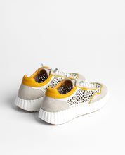 Sneaker VANNA-100 naranja_38649.jpg