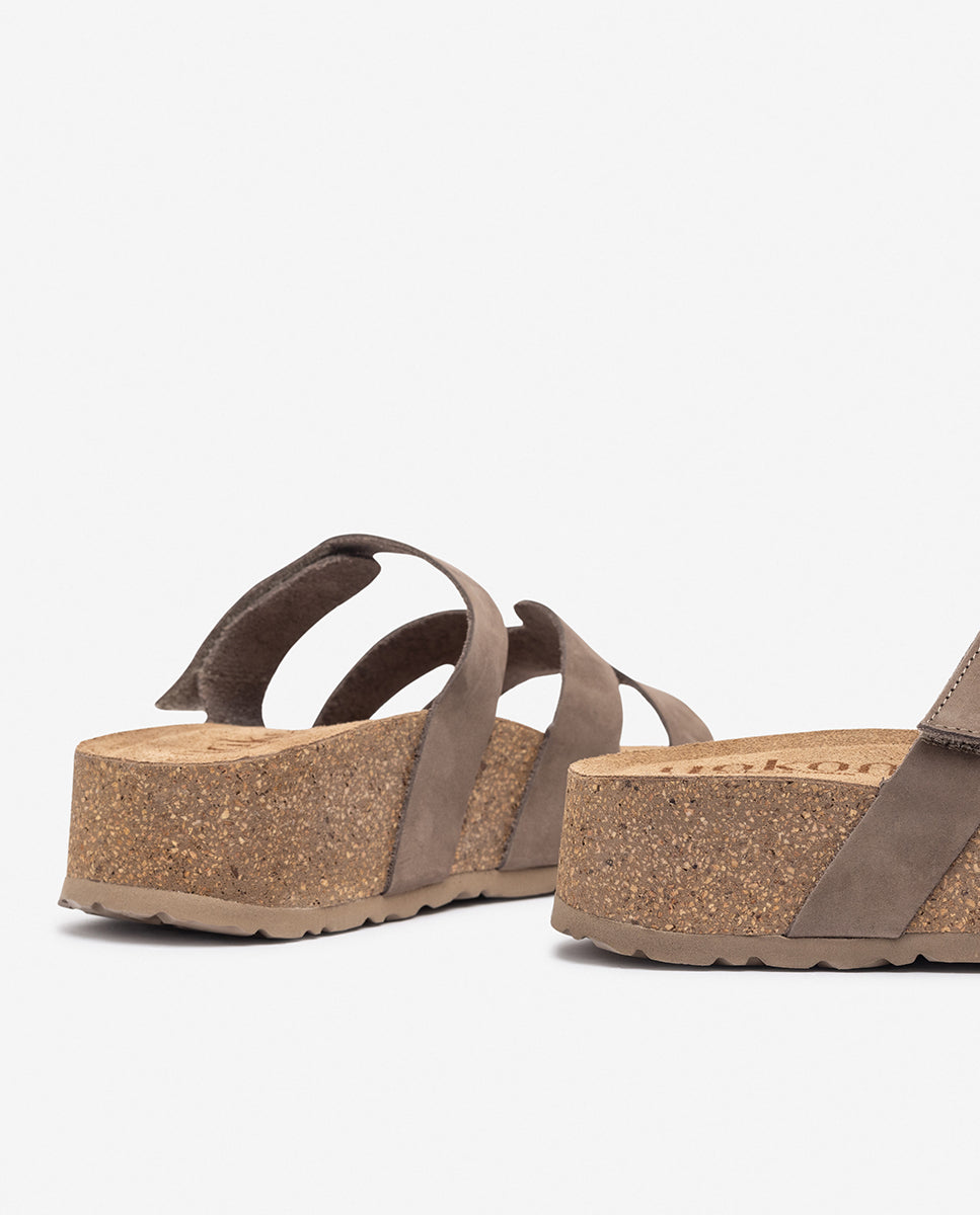 Platform sandal WIWI-125 brown