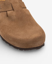 Chaussure plate CLOG-599 marron