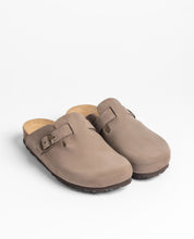 Zoccolo ZUECO-599 marrone